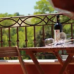 Oda ve Kahvaltı Dimora Rosso Piceno Offida