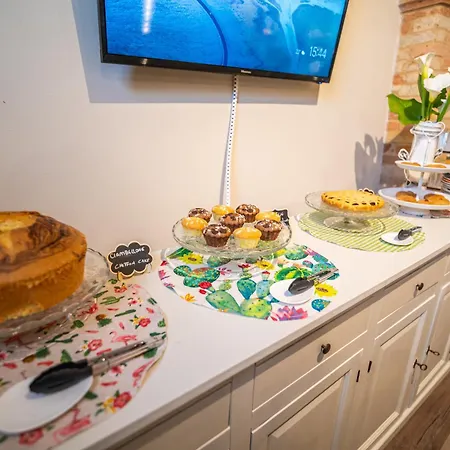 Dimora Rosso Piceno Bed & Breakfast