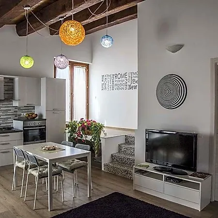 Dimora Rosso Piceno Bed and Breakfast 3*